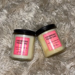 Bath and body works strawberry pound cake candles